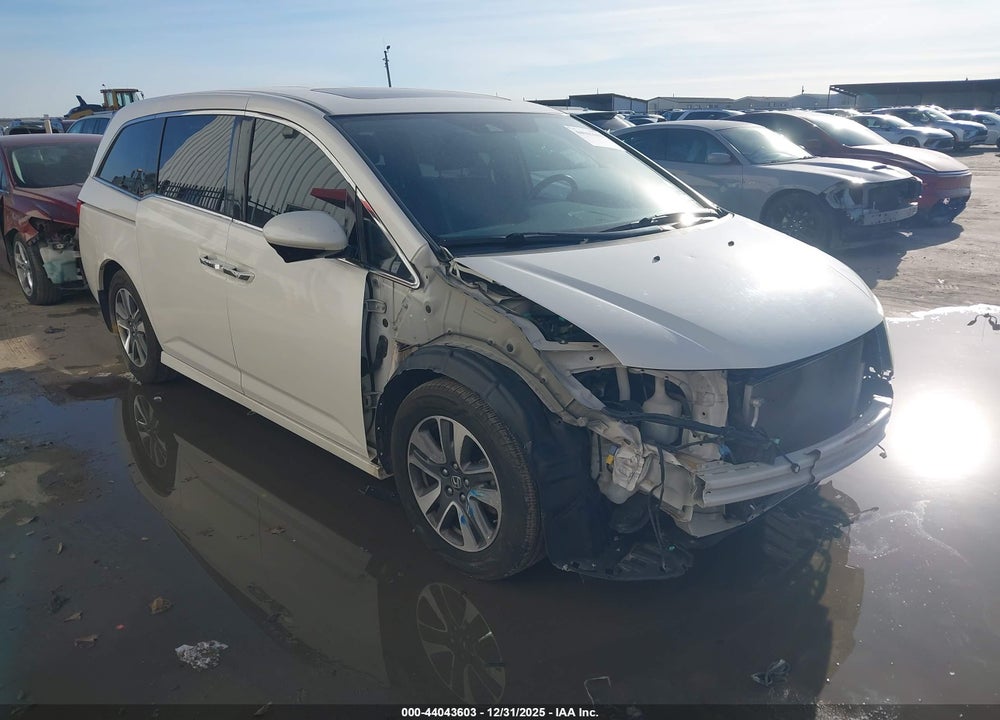 2015 HONDA ODYSSEY TOURING/TOURING ELITE VIN: 5FNRL5H91FB112847