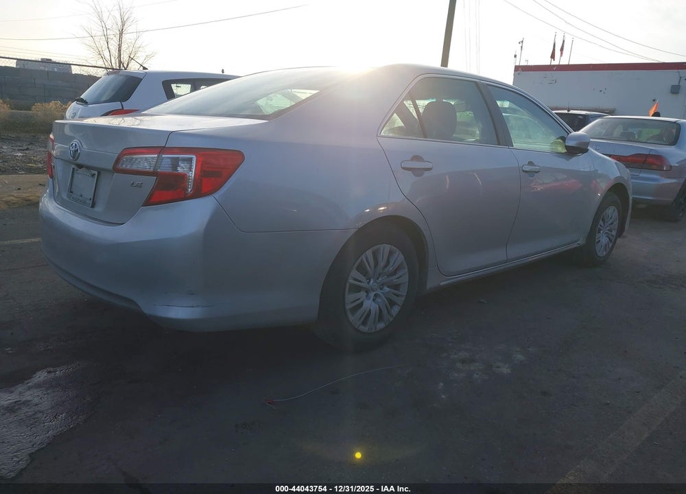 2014 TOYOTA CAMRY LE VIN: 4T4BF1FK9ER340304