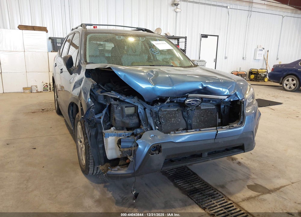 2019 SUBARU FORESTER VIN: JF2SKACC6KH442463