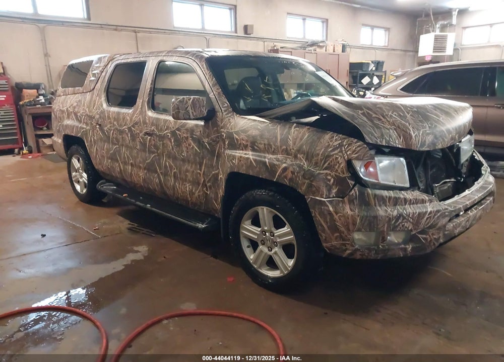 2011 HONDA RIDGELINE RTL VIN: 5FPYK1F5XBB006177
