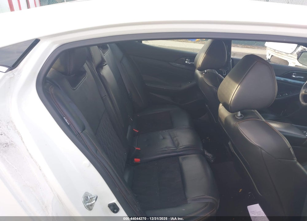 2021 NISSAN MAXIMA SR XTRONIC CVT VIN: 1N4AA6EV9MC504422