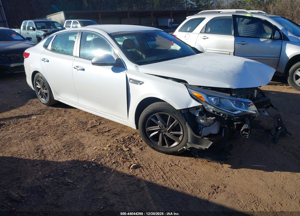 2020 KIA OPTIMA LX VIN: 5XXGT4L32LG447757