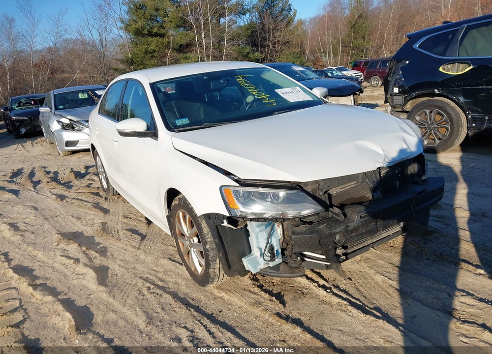 2014 VOLKSWAGEN JETTA 1.8T SE VIN: 3VWD17AJ4EM285950