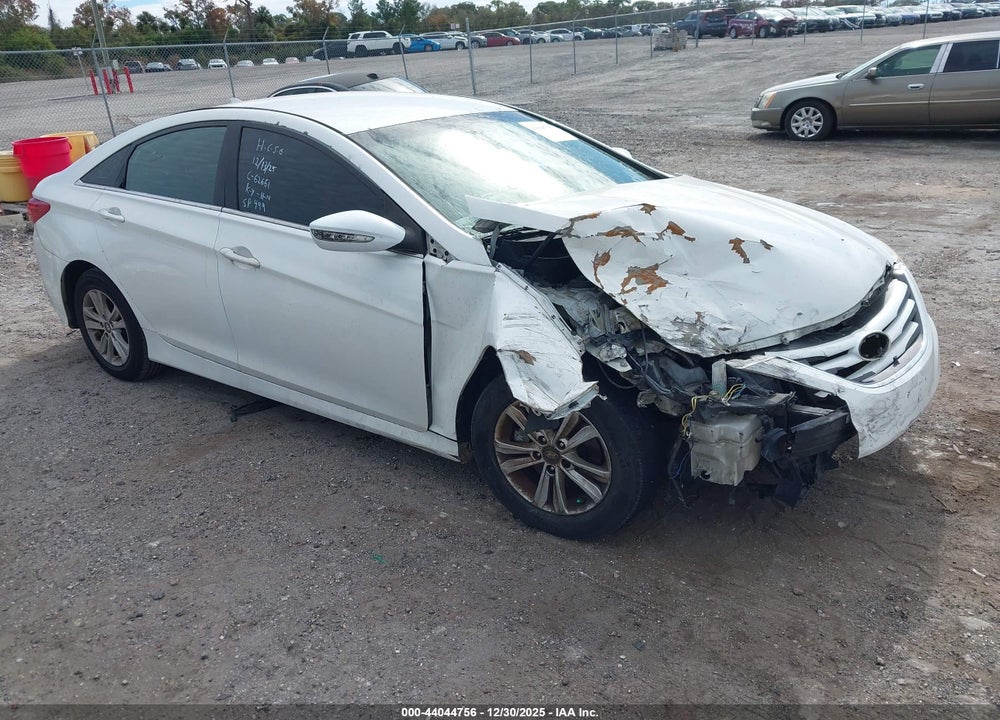 2014 HYUNDAI SONATA GLS VIN: 5NPEB4ACXEH858280