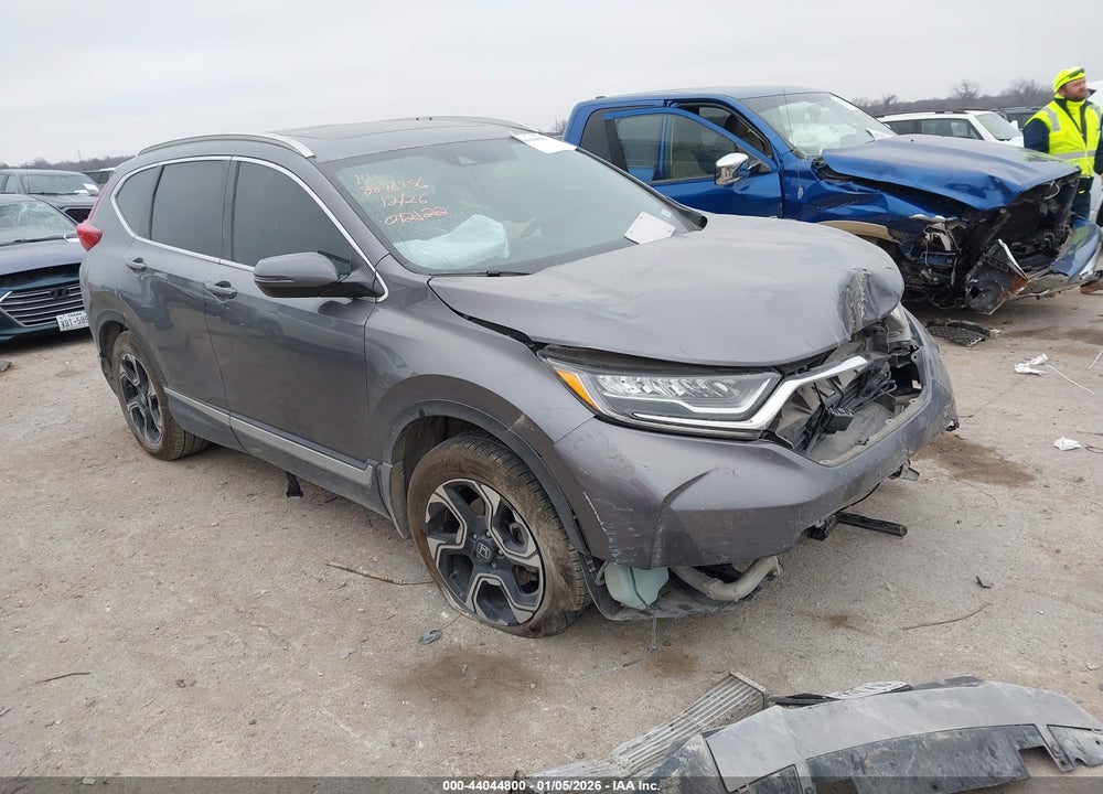 2019 HONDA CR-V TOURING VIN: JHLRW2H94KX012122