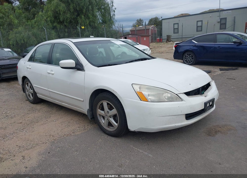2005 HONDA ACCORD 2.4 EX VIN: JHMCM56805C003965