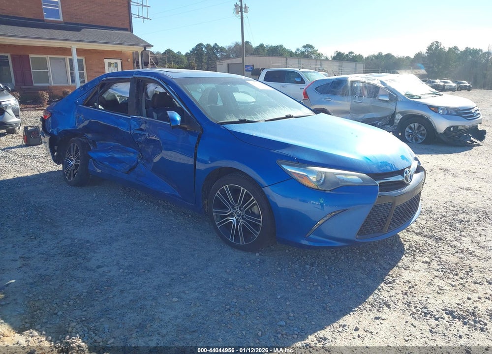 2016 TOYOTA CAMRY SE VIN: 4T1BF1FK7GU543110