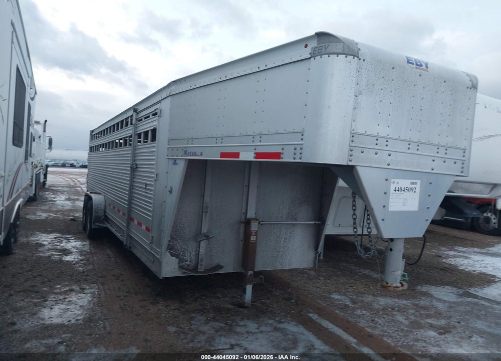 2021 M H EBY TRAILERS  VIN: 4A2LG2428M2030133