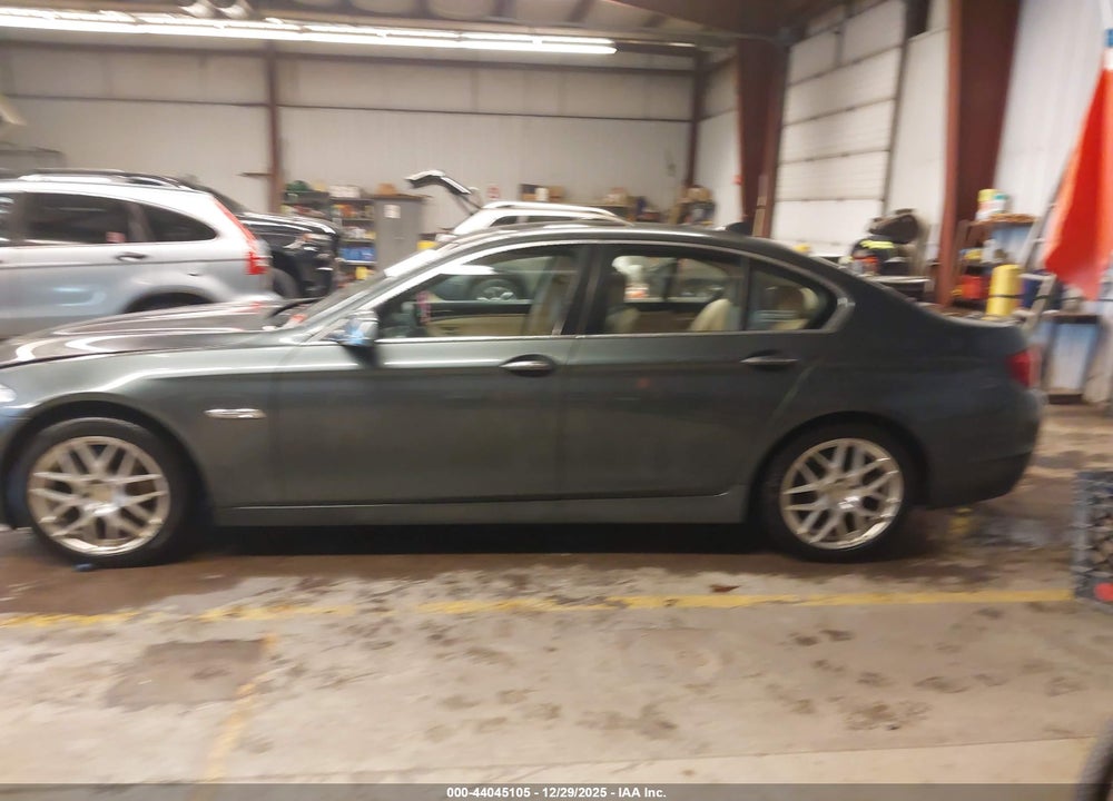 2013 BMW 535I XDRIVE VIN: WBAFU7C54DDU73491