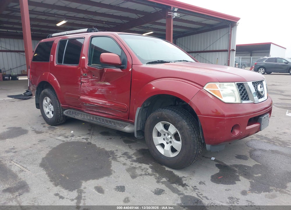 2005 NISSAN PATHFINDER SE VIN: 5N1AR18U95C722432