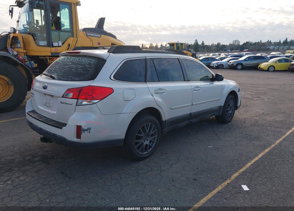 2014 SUBARU OUTBACK 2.5I VIN: 4S4BRCAC4E3240470