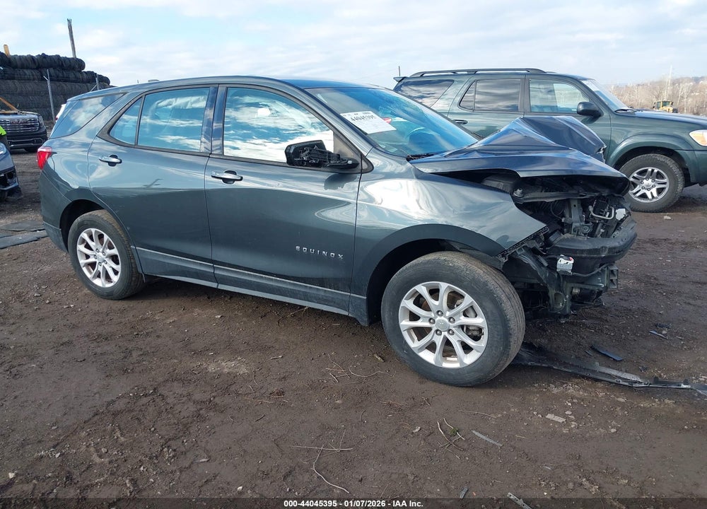 2018 CHEVROLET EQUINOX LS VIN: 3GNAXREVXJS564099