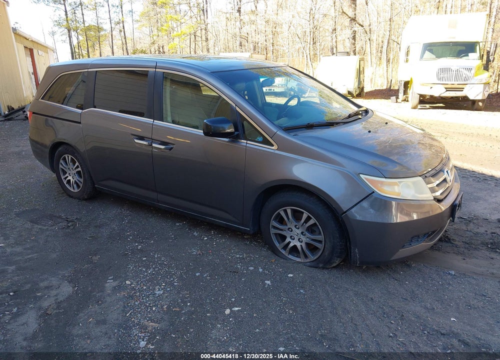 2011 HONDA ODYSSEY EX-L VIN: 5FNRL5H61BB071944