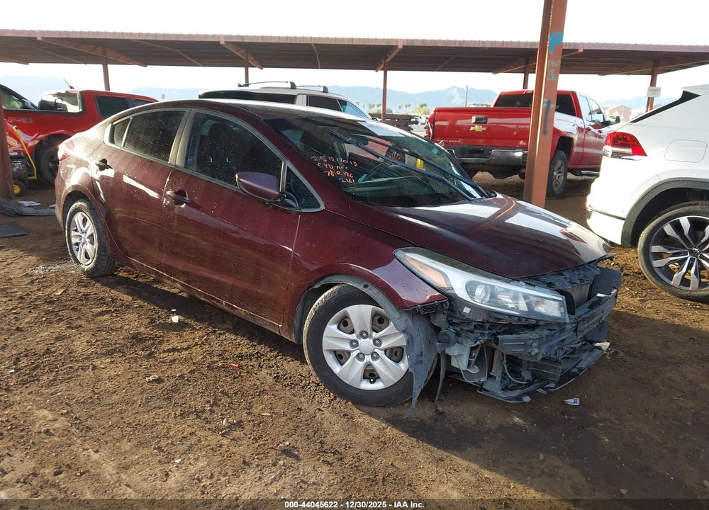 2018 KIA FORTE LX VIN: 3KPFK4A7XJE182161