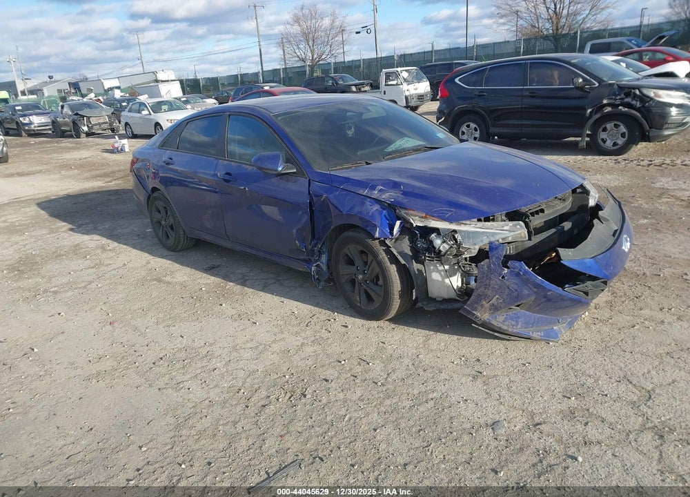 2021 HYUNDAI ELANTRA SEL VIN: KMHLM4AG1MU117679