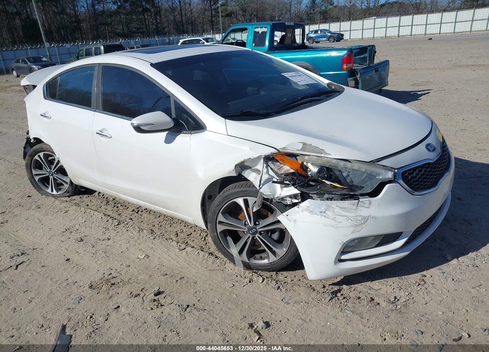 2016 KIA FORTE EX VIN: KNAFZ4A81G5616649