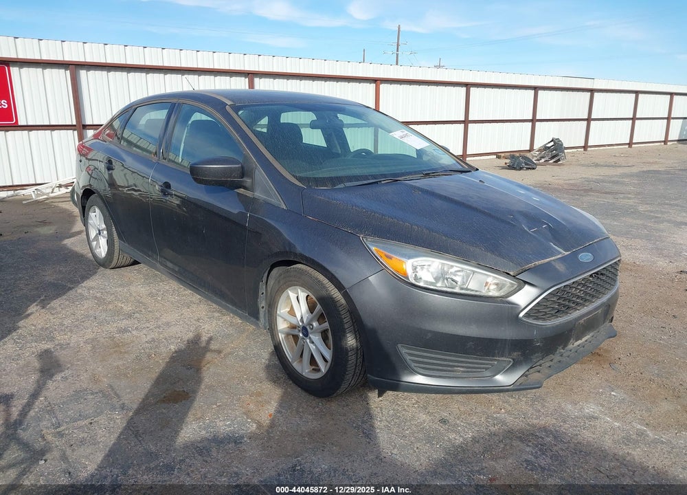 2018 FORD FOCUS SE VIN: 1FADP3F23JL303044