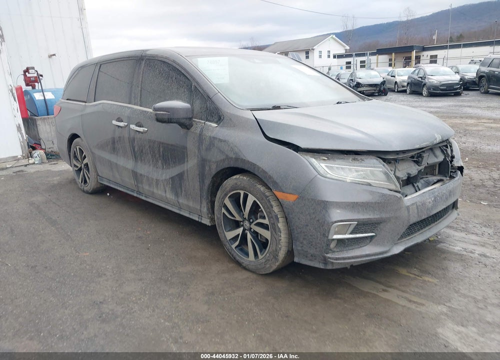 2018 HONDA ODYSSEY ELITE VIN: 5FNRL6H97JB088200