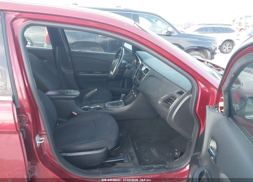 2012 CHRYSLER 200 TOURING VIN: 1C3CCBBG0CN234063