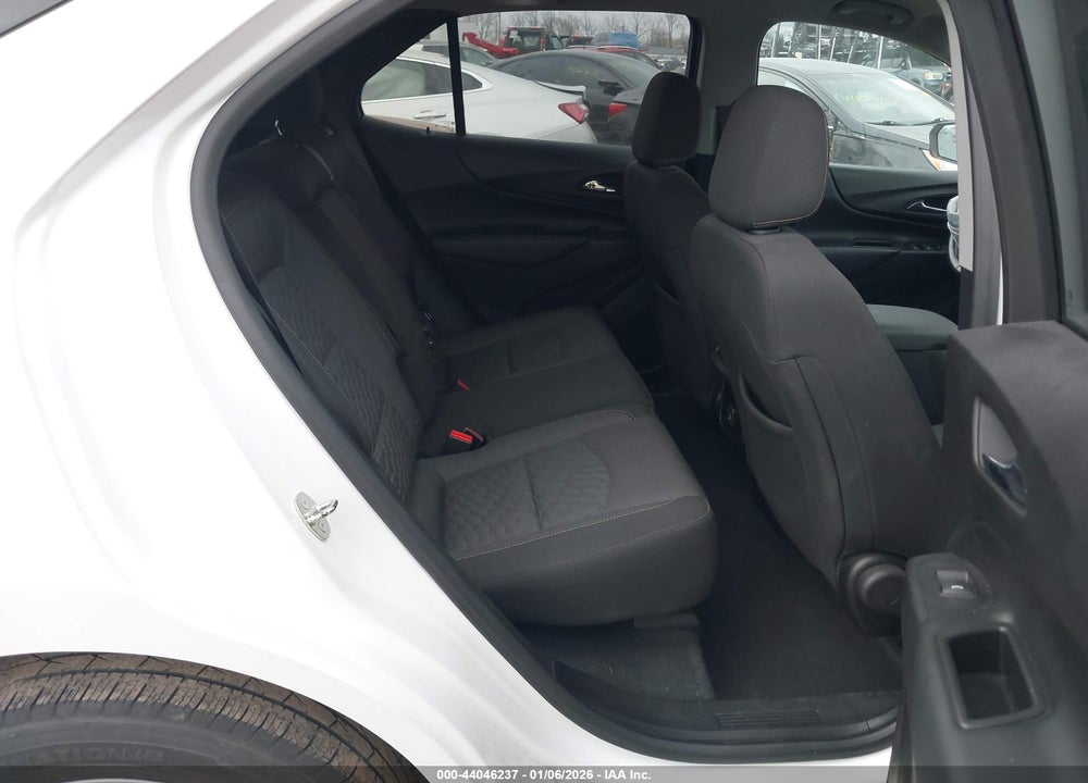 2019 CHEVROLET EQUINOX LT VIN: 2GNAXUEV5K6148111