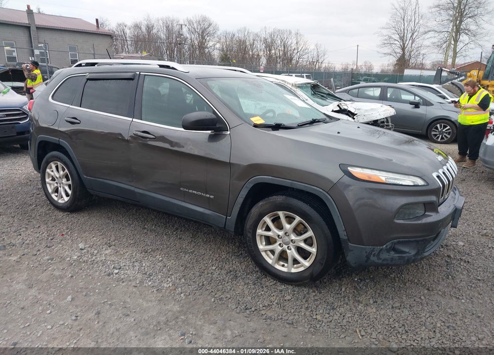 2014 JEEP CHEROKEE LATITUDE VIN: 1C4PJMCB6EW303692