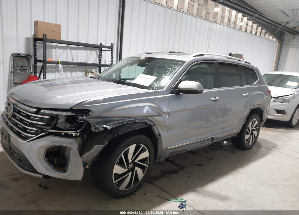 2024 VOLKSWAGEN ATLAS SEL VIN: 1V2BR2CA5RC562288