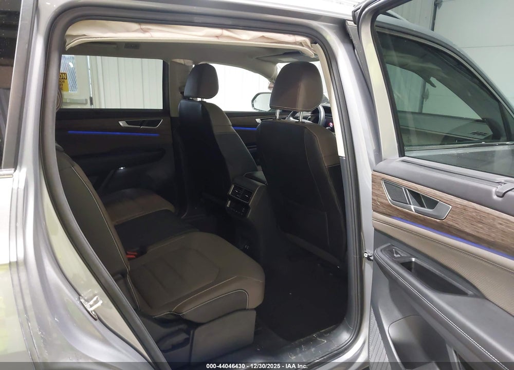 2024 VOLKSWAGEN ATLAS SEL VIN: 1V2BR2CA5RC562288
