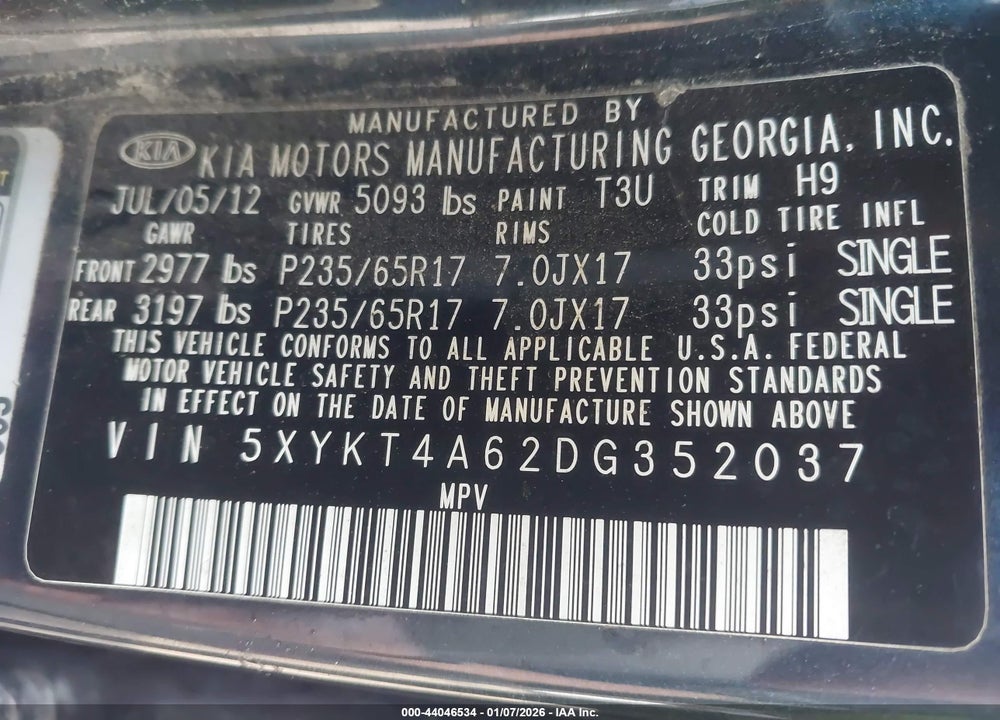 2013 KIA SORENTO LX VIN: 5XYKT4A62DG352037