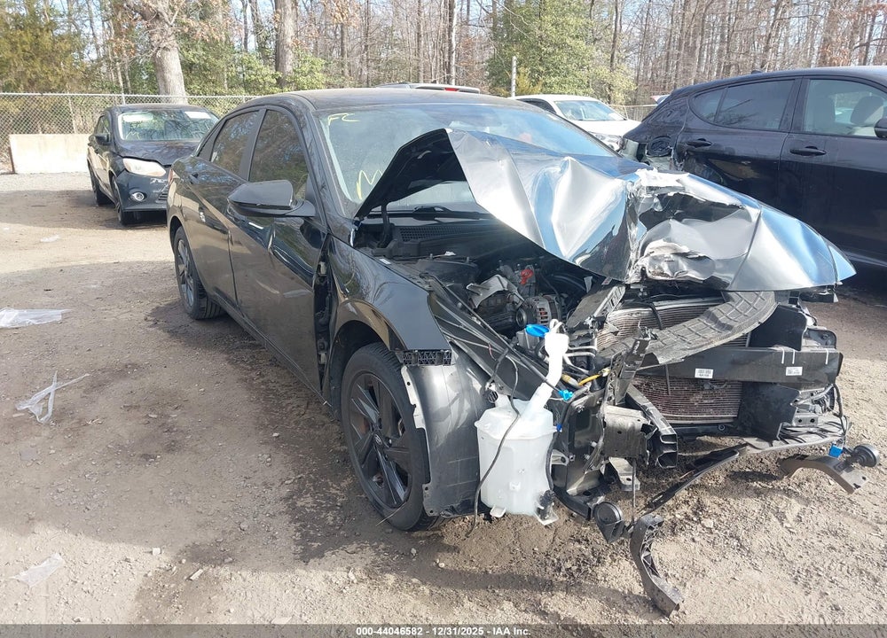 2021 HYUNDAI ELANTRA SEL VIN: KMHLM4AG2MU120526
