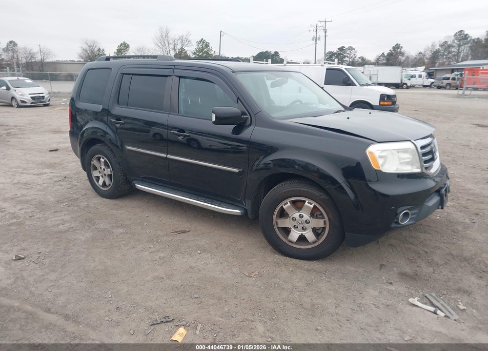 2013 HONDA PILOT TOURING VIN: 5FNYF4H94DB006564