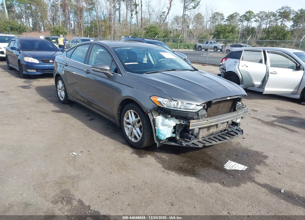 2013 FORD FUSION SE VIN: 3FA6P0HR8DR224685