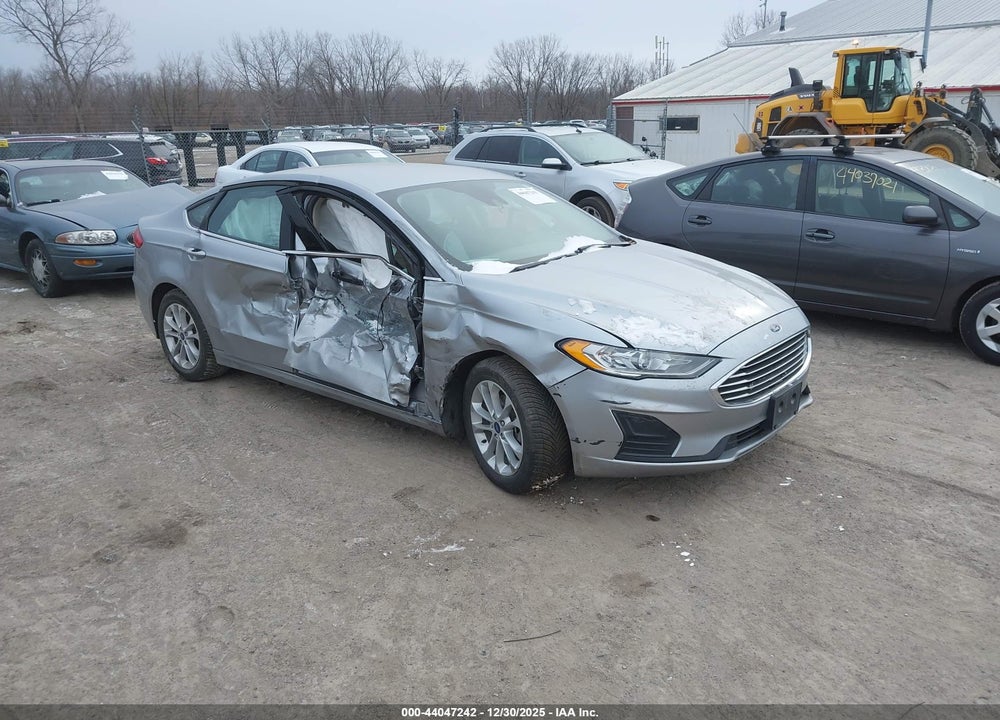 2020 FORD FUSION SE VIN: 3FA6P0HD4LR185807