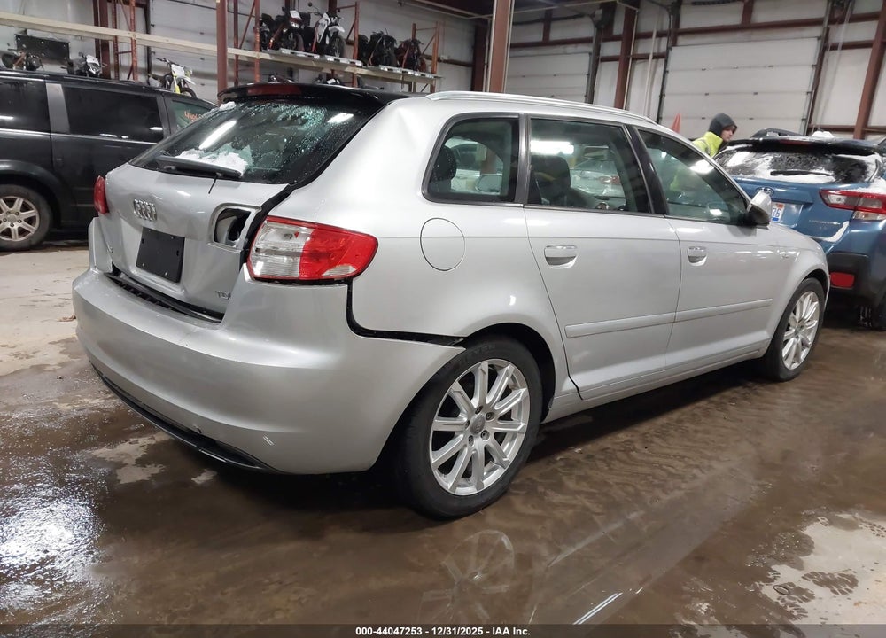 2012 AUDI A3 2.0 TDI PREMIUM VIN: WAUKJAFM0CA105137