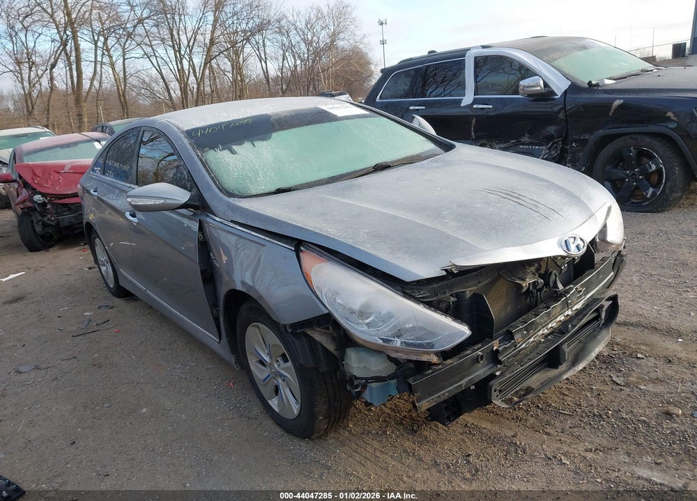 2014 HYUNDAI SONATA HYBRID VIN: KMHEC4A42EA113113