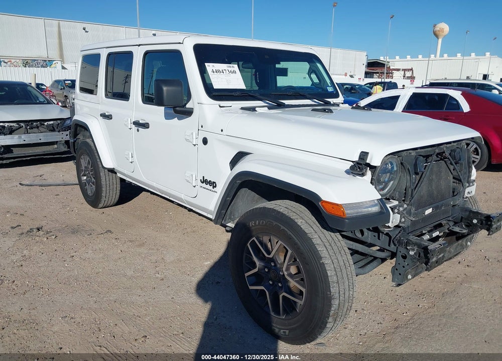 2025 JEEP WRANGLER 4-DOOR SAHARA 4X4 VIN: 1C4PJXEN7SW525954