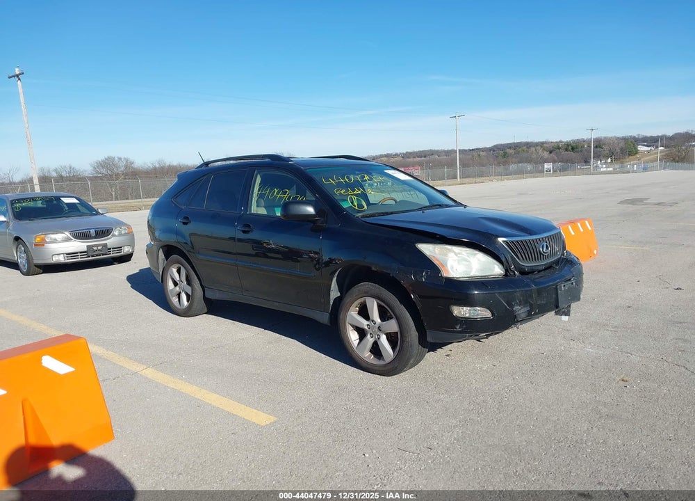 2004 LEXUS RX 330 VIN: JTJGA31U740009036