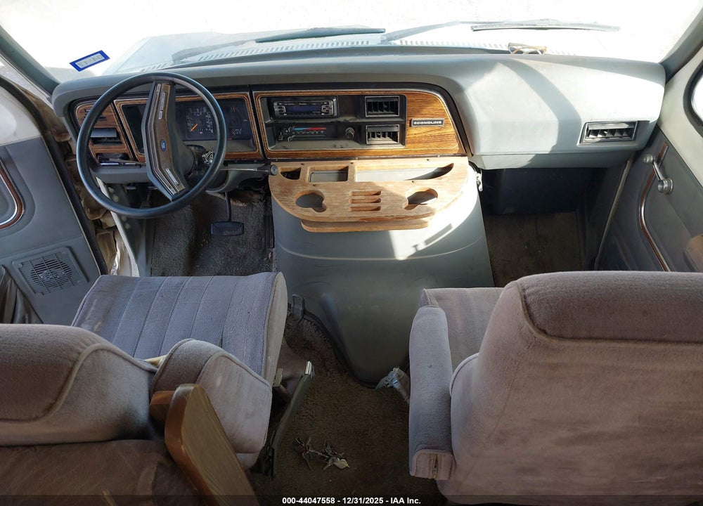 1988 FORD ECONOLINE E350 CUTAWAY VAN VIN: 1FDKE30GXJHB43089