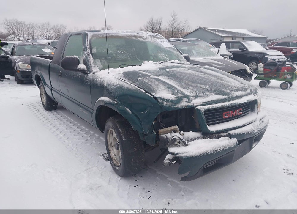 1998 GMC SONOMA SLS VIN: 1GTCS19X0W8513501