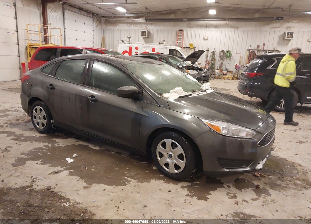 2017 FORD FOCUS S VIN: 1FADP3E29HL323617