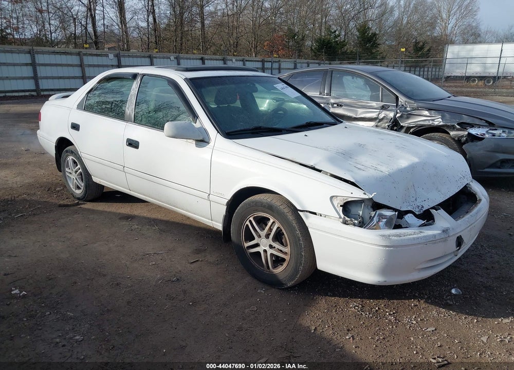2000 TOYOTA CAMRY LE VIN: 4T1BG22KXYU956276