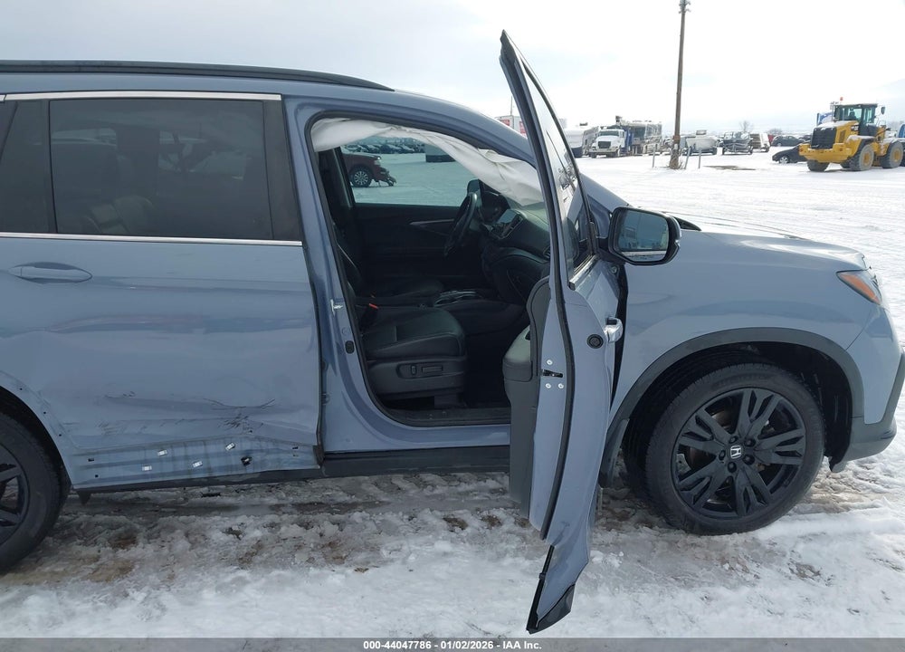 2022 HONDA PILOT AWD SPECIAL EDITION VIN: 5FNYF6H24NB055652