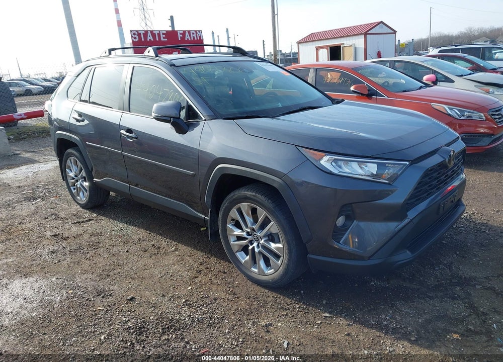 2021 TOYOTA RAV4 XLE PREMIUM VIN: JTMC1RFV7MD063015