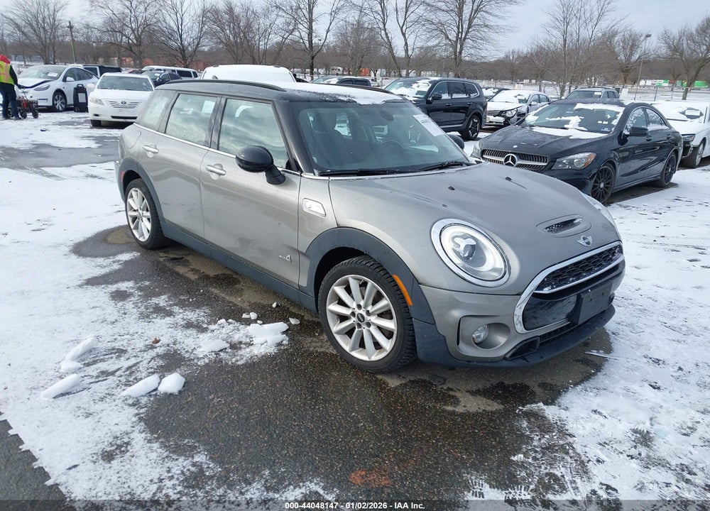 2017 MINI CLUBMAN COOPER S VIN: WMWLU5C50H2E83043