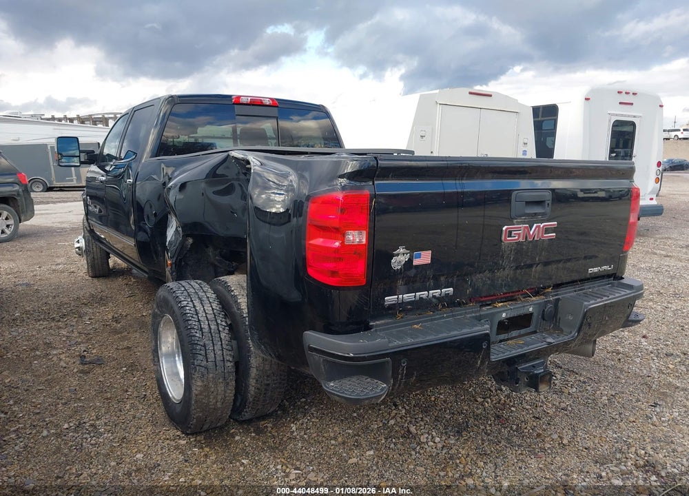 2018 GMC SIERRA 3500HD DENALI VIN: 1GT42YEYXJF152522