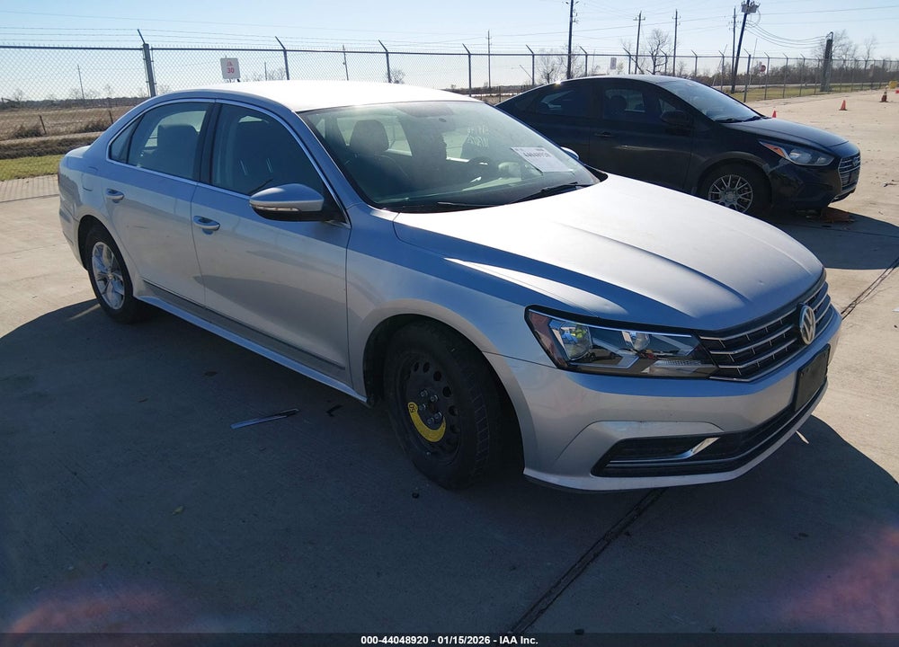 2017 VOLKSWAGEN PASSAT 1.8T S VIN: 1VWAT7A35HC058142