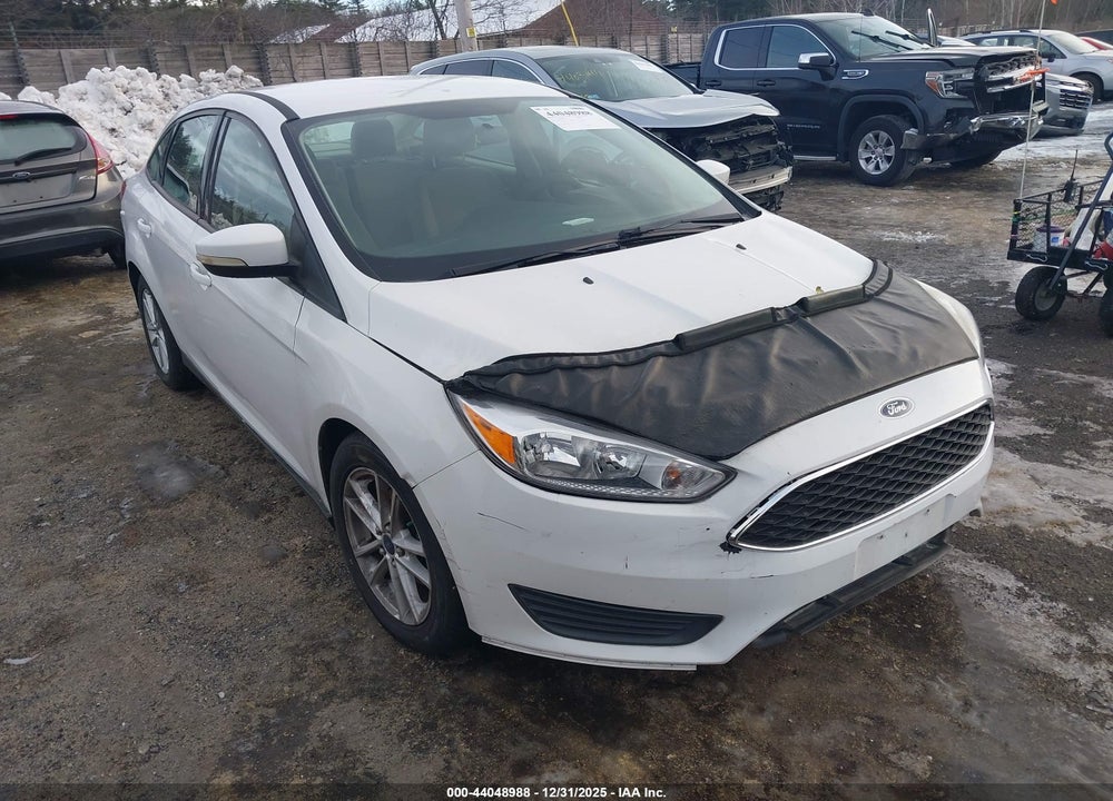 2015 FORD FOCUS SE VIN: 1FADP3F29FL222170