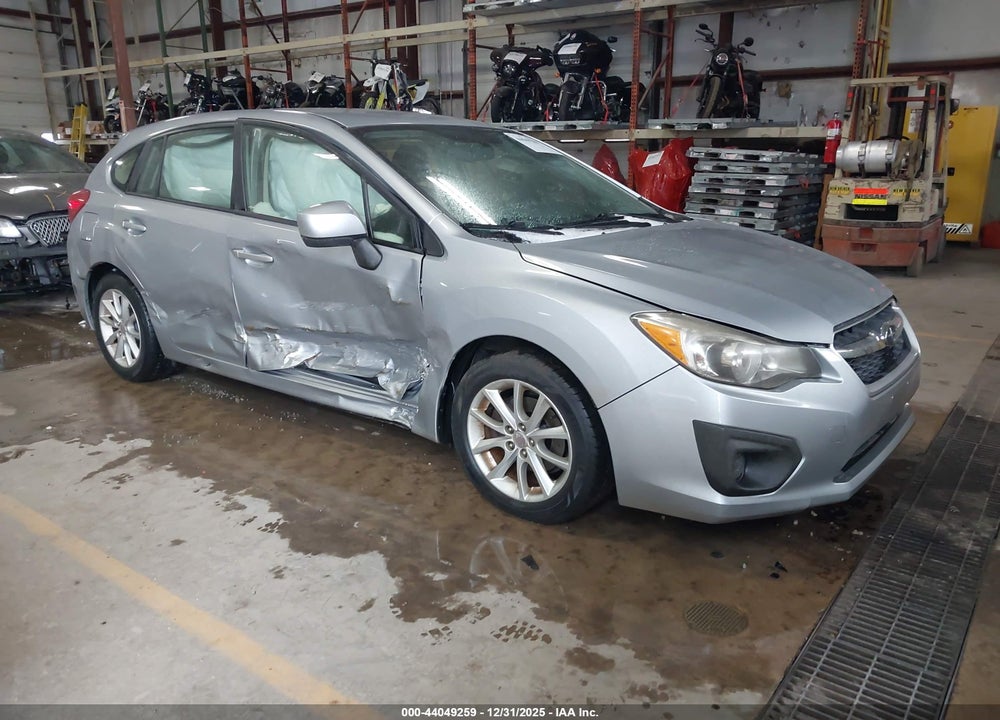 2014 SUBARU IMPREZA 2.0I PREMIUM VIN: JF1GPAC69E8321792