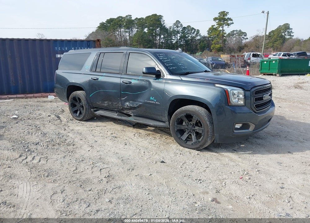 2019 GMC YUKON XL SLT VIN: 1GKS2GKJ4KR249745