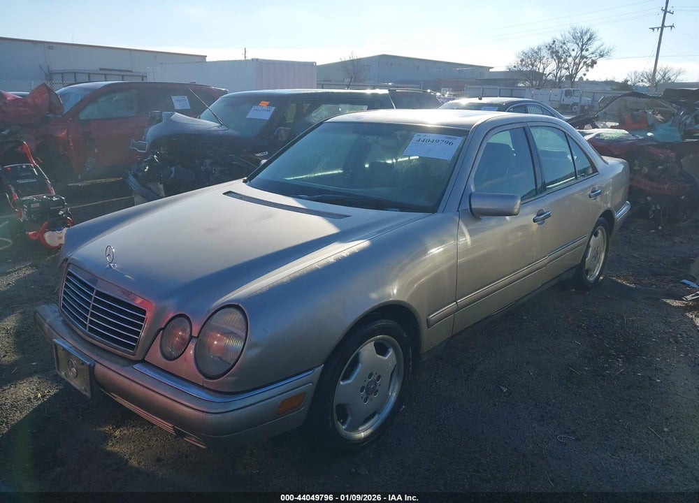 1998 MERCEDES-BENZ E 320 VIN: WDBJF65F0WA644098