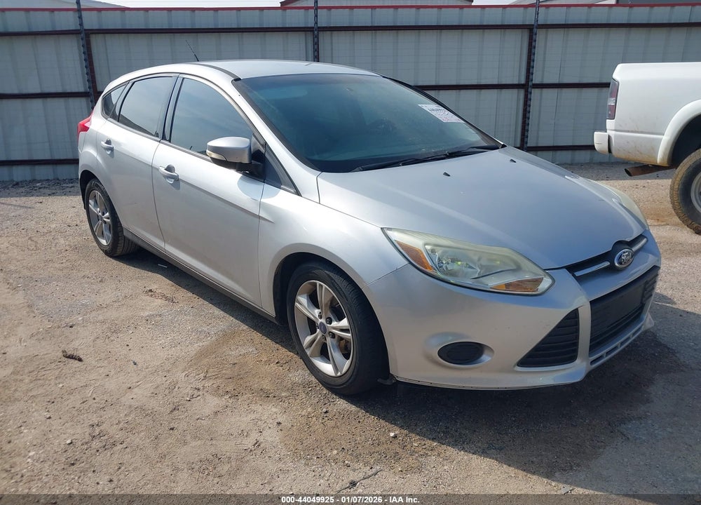 2014 FORD FOCUS SE VIN: 1FADP3K26EL439776